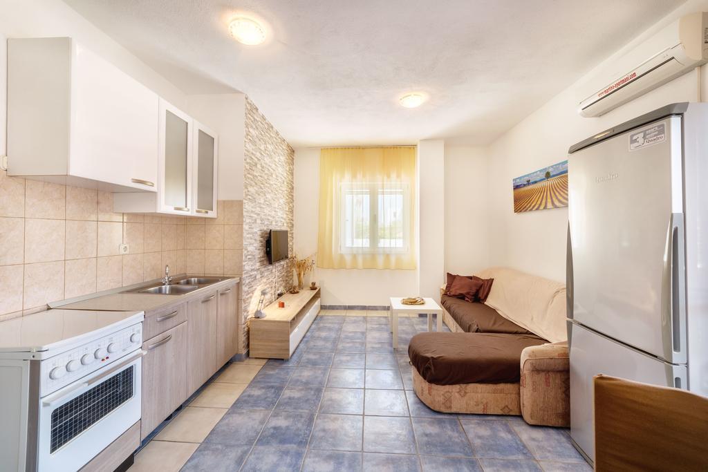 Apartments Marina Срима Екстериор снимка